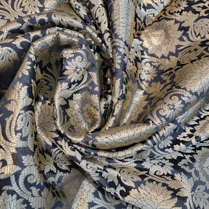 Structured Brocade Fabric Usable for Upholstery and Draperies Table ...