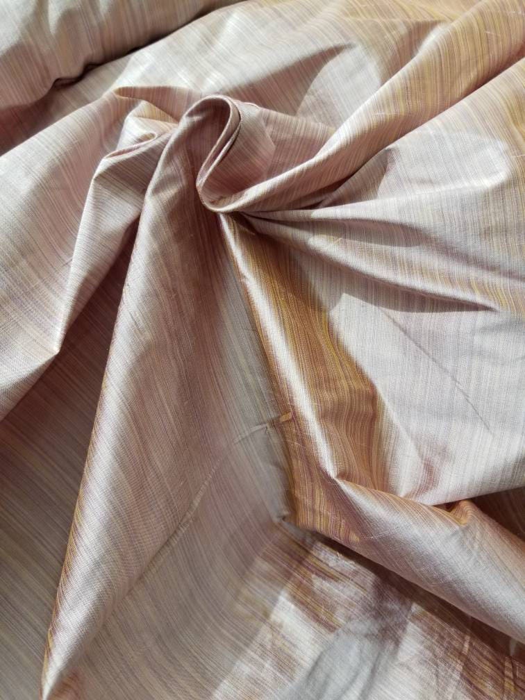 Iridescent Pale Mauve Silk Shantung 54