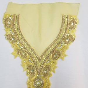 Apliques de escote con cuentas a mano Apliques nupciales Brillantes Se puede utilizar para cualquier vestido formal o blusa.