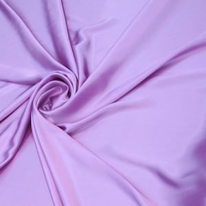 100% Seide Charmeuse Angeboten in einer Vielzahl von soliden Farben, verkauft lose Lagerware 54 Zoll breit.
