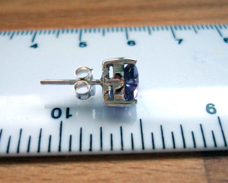 Sterling Silver Amethyst Heart Stud Earrings, February Birthstone, Purple Earrings, Gift for Her Bild 9