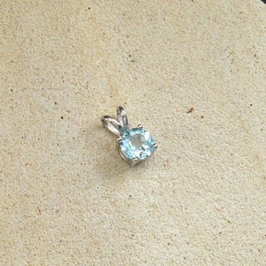 Small Sterling Silver Sky Blue Topaz Round Solitaire Pendant, Minimalist Blue Topaz Jewelry, December Birthstone image 4