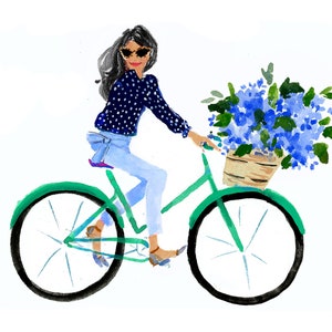 K&ouml;nnte beinhalten: Aquarellillustration einer Person, die auf einem gr&uuml;nen Fahrrad mit einem Korb voller blauer Blumen f&auml;hrt. Die Person tr&auml;gt ein marineblaues Oberteil mit Polka Dots, hellblaue Jeans und eine Sonnenbrille. Das Fahrrad hat schwarze Reifen.