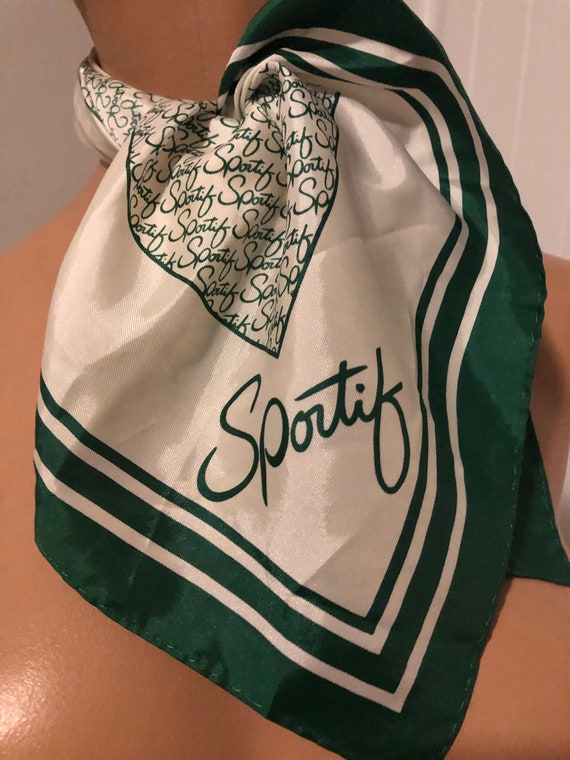 Sportif Scarf by Avon Company    Vintage