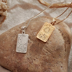 Collar de tarot en cadena de caja - Colgante de carta de tarot - Colgante de sol, luna, amante, estrella, tonto, mago - Joyería espiritual - Regalo para el mejor amigo