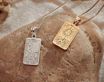 Tarot Necklace in Box Chain - Tarot Card Pendant - Sun, Moon, Lover, Star, Fool, Magician Pendant - Spiritual Jewelry - Best Friend Gift