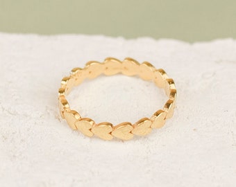 Infinity Heart Ring - Sideways Dainty Heart Band - Promise Ring - Minimalist Ring - Stacking Ring - Valentines Gift - Everyday Ring
