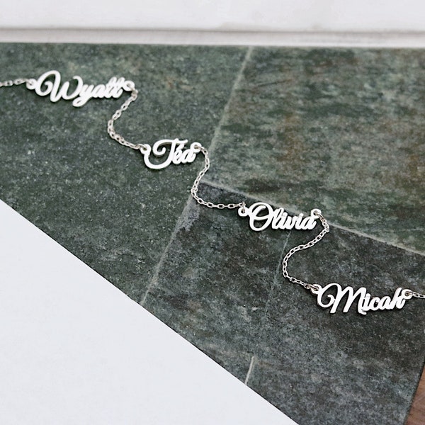 Collar con cuatro nombres - Delicado collar con cuatro nombres - Hermoso collar con nombre - Collar para madre - Collar para hijo - Joyas con nombre - Regalo de Navidad