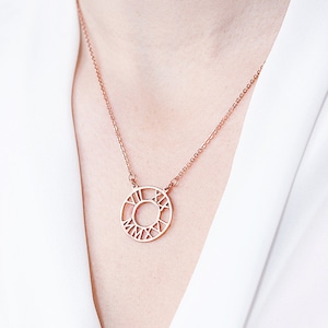 Roman Numeral Disc Necklace - Roman Numerals Necklace - Gold Circle Necklace - Date Necklace - Coordinate Necklace - Disc Necklace