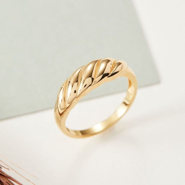 18k Gold Croissant Ring - Chunky Dome Ring Women - Custom Size French Croissant Ring - Twisted Rope Ring - Minimalist Gold Ring