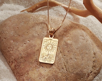 Tarot Card Necklace in a Box Chain - Tarot Necklace - Sun, Moon, Lover, Star, Fool, Magician Pendant - Spiritual Jewelry - Mystic Jewelry