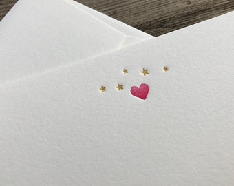 Conjunto de 5 cartões tipográficos e envelopes - coração estrelado