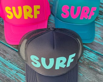 Sombrero hinchable para surfear