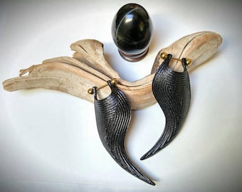 Black Talon Earrings - Leather - Laser Engraved - Raven Claws - Gauge Earrings - Stretched Lobes - Festie Tribal Goth - Glamour Punk