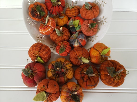 Fall Mini Flannel Woolies Pumpkin - Primitive Pumpkin Bowl Filler - Home Décor Pumpkin Bowl Filler - Thanksgiving Pumpkin - Autumn Pumpkins
