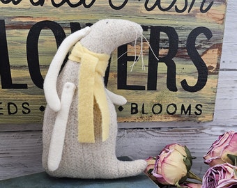 Primitive Wool FolkArt Bunny - Spring Bunny Rabbit Accent - Spring Tiered Tray Wool Rabbit - Easter Spring Home Décor - Rabbit Decoration