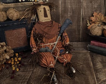 Primitive Folk Art Scarecrow • Autumn Harvest Decor • Farmhouse Primitive Shelf Sitter • Autumn Scarecrow with Mouse & Crow