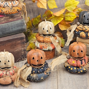 Primitive Jack-O-Lantern Stack: Halloween Tiered Tray Decor