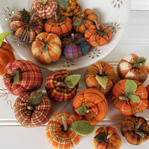 Fall Mini Homespun Pumpkin Fall Tiered Tray Decor Fall Harvest Primitive Pumpkin Bowl Filler Thanksgiving Pumpkin Autumn Pumpkin Bowl Filler