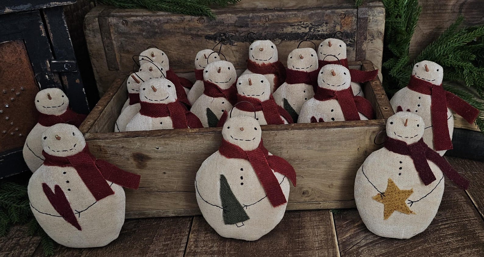 Snowman Types Primitive Snowman Ornament - Folk Art Snowman Christmas Tree Ornament ...