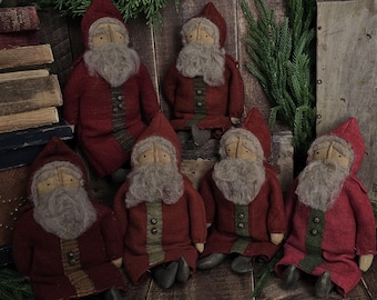 Primitive Wool Santa Claus – Rustic Christmas Tiered Tray Décor, Handmade Folk Art Holiday Decoration