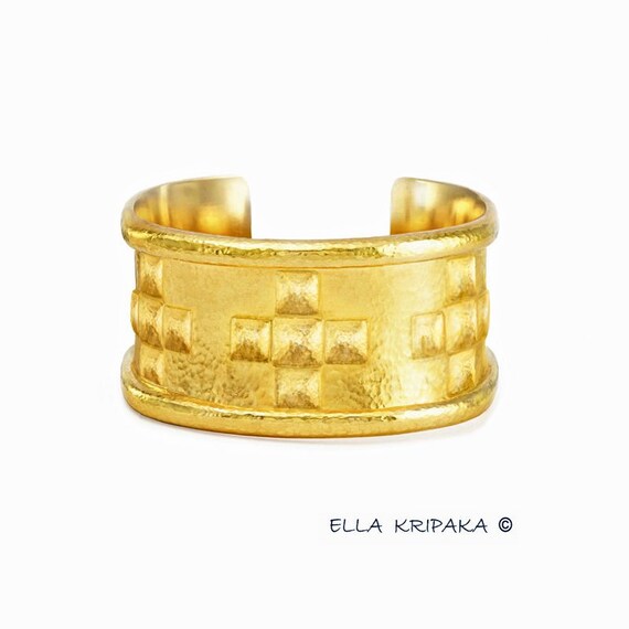 100g gold bracelet