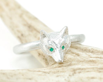 Fox Ring, Solid Sterling Silver Fox Head With Green Emerald Eyes And Realistic Details On A Rounded "Organic" Band, Ready To Ship Size 6.75