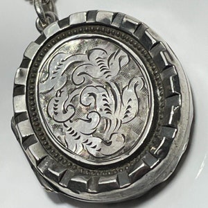 Stunning Antique Victorian Sterling Silver Oval Locket Pendant & 925 Silver Chain Necklace, Fully Hallmarked, Made 1883