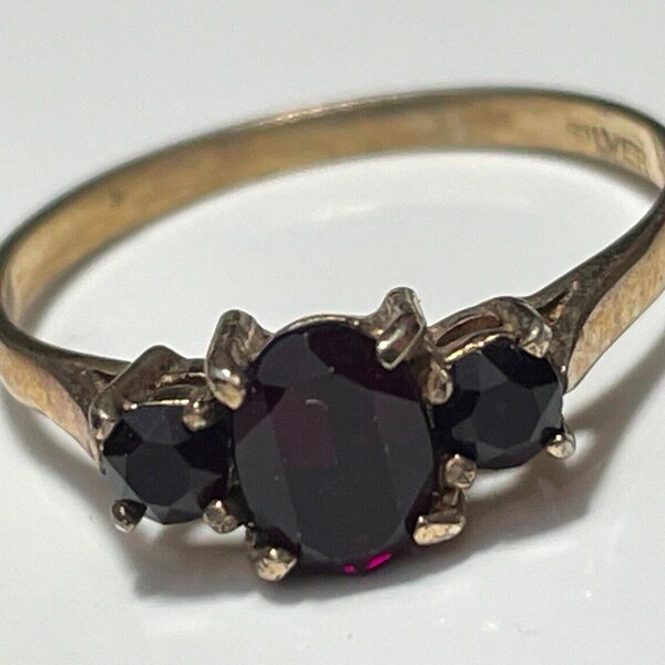 Antique Victorian Gold on Sterling Silver with Deep Red Garnet Stone Trilogy Ring, Love Token -  past, Present and Future, Band Size UK S