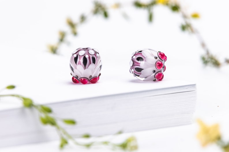 Lampwork Bead Pair for Jewelry, White and Pink Glass Beads image 2