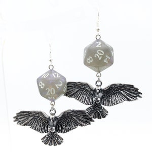 D20 Raven Queen Character Earrings - DND Dice Earrings with Raven - Shadow Fey Grave Domain Shadar-kai - RPG Earrings - Gamer Geeky Jewelry