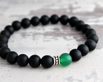 Pulsera para hombre con esmeralda y ónix negro. Regalo para hombre. Pulsera para esposo. Pulsera para padre. Regalo para padre. Pulsera para novio.