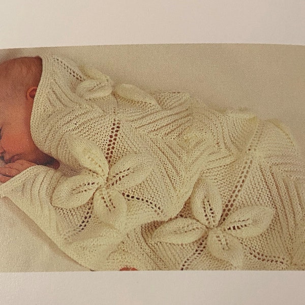 Vintage Baby Blanket knitting pattern. Old Favourite with flower design. Beautiful Keepsake. Knitting Pattern 0018.