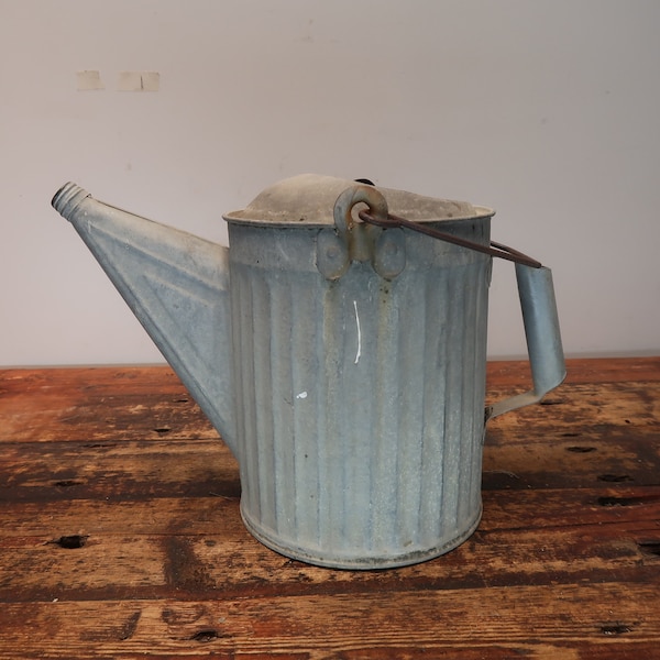 Vintage 2 Gal Galvanized Watering Can With Wire Handle No Leakage