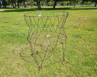 Vintage Allied Co. Collapsible Wire Basket Laundry Rolling Cart Plant Basket 60s