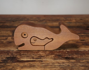 Bob Ameri Hand Carved Wooden Whale With 2 Baby Whales