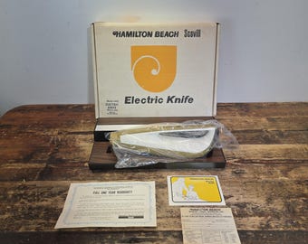 Vintage Hamilton Beach elektrisk kniv 360g Harvest Gold MCM-låda i befintligt skick, delar finns ej i bruk (fungerar ej)