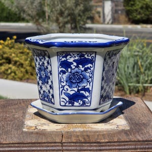 Vintage Chinese Blue & White Porcelain Hexagon Planter Flower Pot Saucer Set 6"