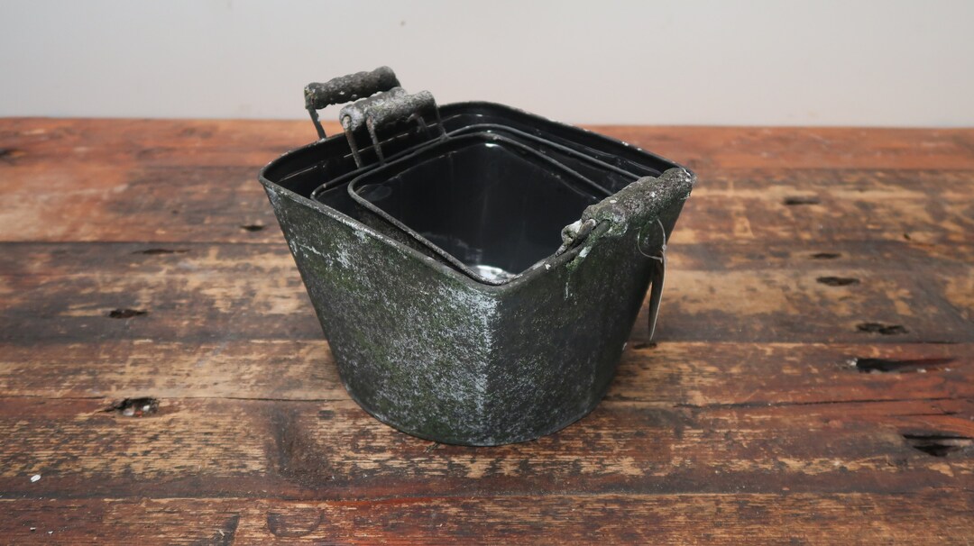 Rustic Metal Planters Set of 3 Nested Rustic Weathered Planter With