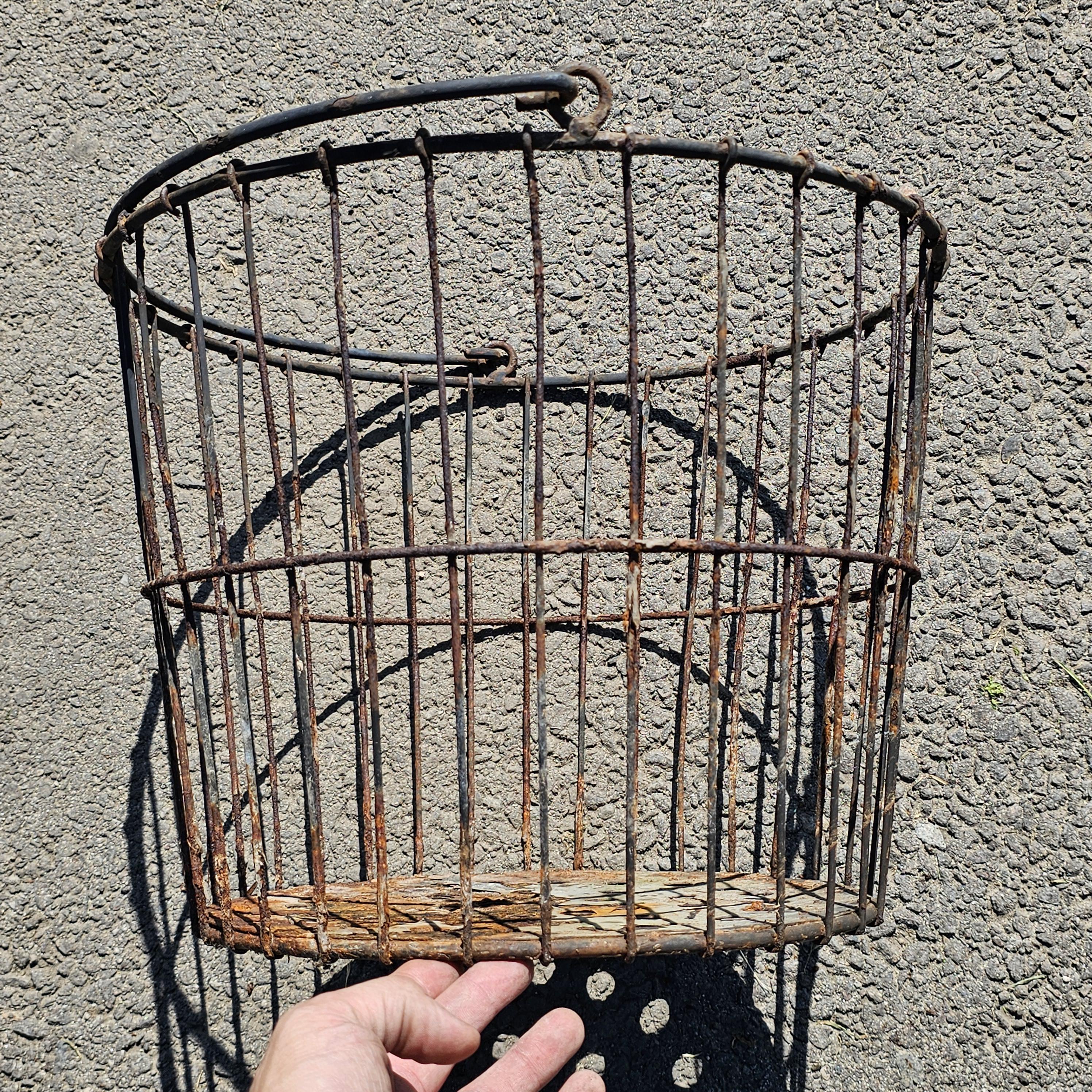 Vintage Rusty Wire Gathering Basket With Perforated Metal Base 15