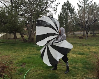 Silk swing flags Pair of hand painted spin flags. This pattern creates amazing visual effects. Glow in black light!