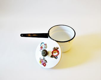 Cacerola de cocina esmaltada vintage: decoración de cocina europea, estampado de frutas y verduras.