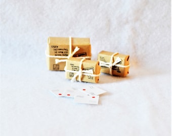 Miniature Dollhouse Christmas Gift and Parcel Set: Love Letters, Tiny Packages