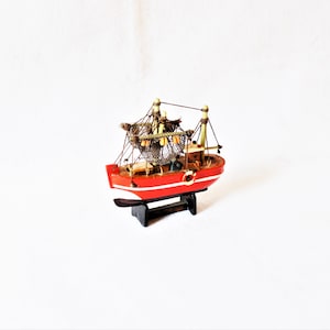 Red Model Ship Fishing Boat Sailboat Tugboat Figurine Wood Replica Sailing Pirate Nautical Navy Collectible Black Owned Business Shop