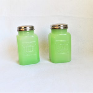 Jadeite Salt Pepper Shakers Green Mid-Century Country 1950&#39;s Kitchen Decor Black Owned Business Shop