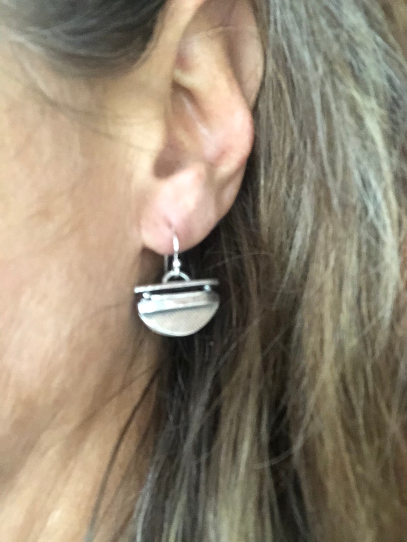 Handmade sterling silver organic look, textured earrings silver, textures earrings, Earrings textured, sterling Silver earrings, simple, image 3