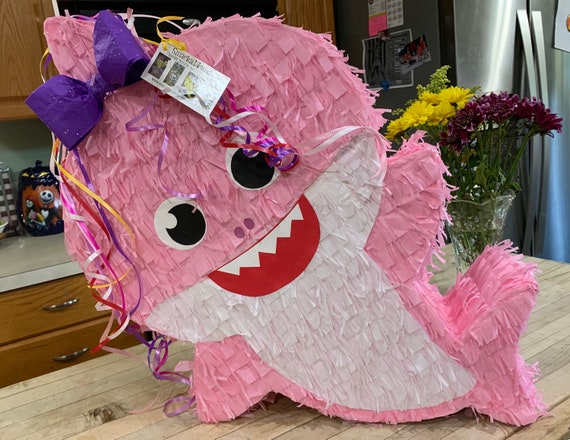 Baby shark, Baby shark pinata, pinata, pinkfong, shark party