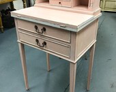 Early 20th century ladies bonheur du jour writing desk.