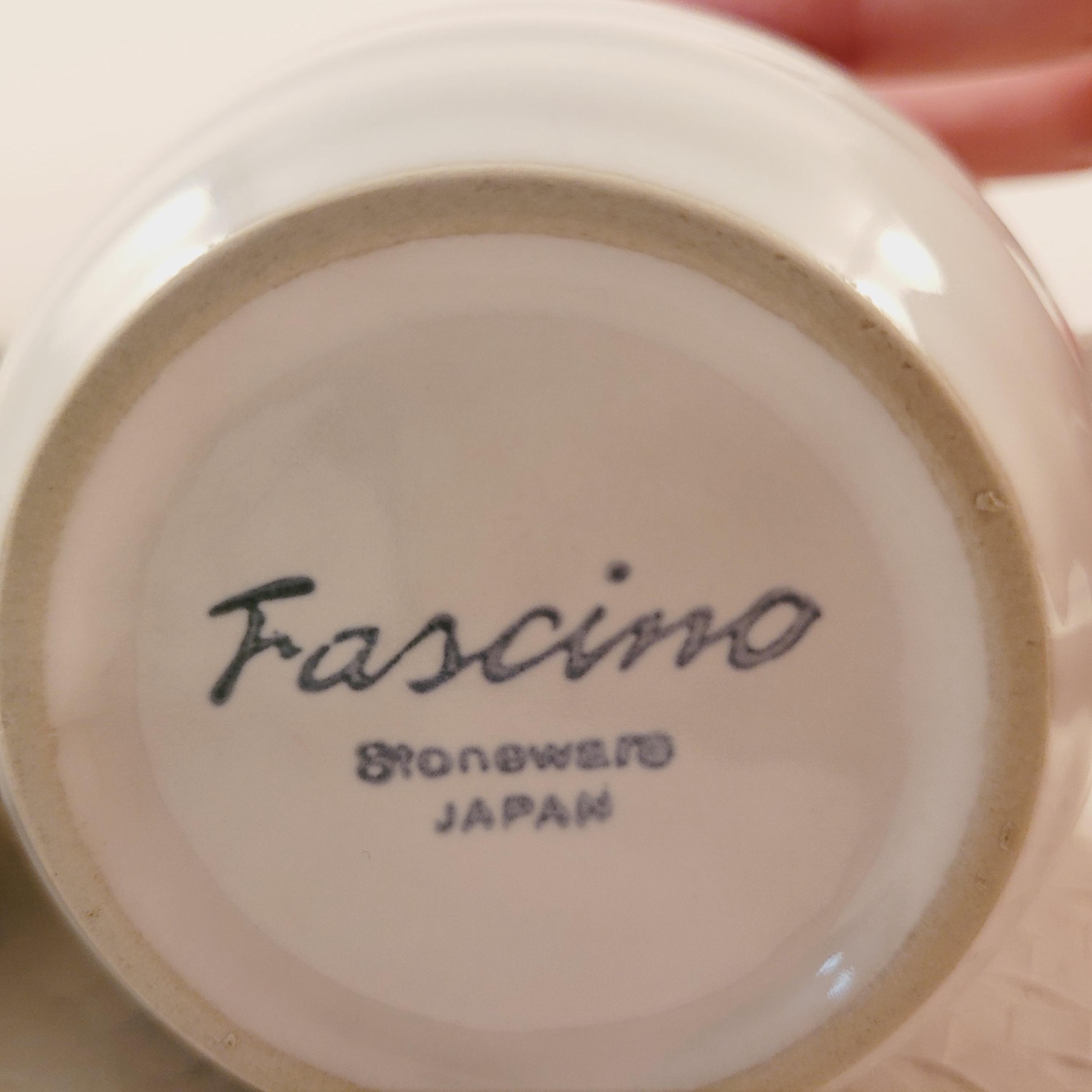 LIKE NEW Fascino by Yamaka Japan Stoneware -dinner-bowl-side-cups