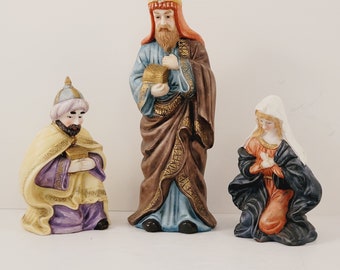Set of 3 Ceramic Mary and 2 Wisemen-Nativity